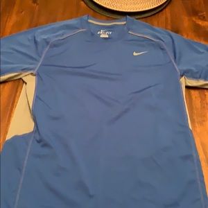 Nike Dri Fit T Shirt Large